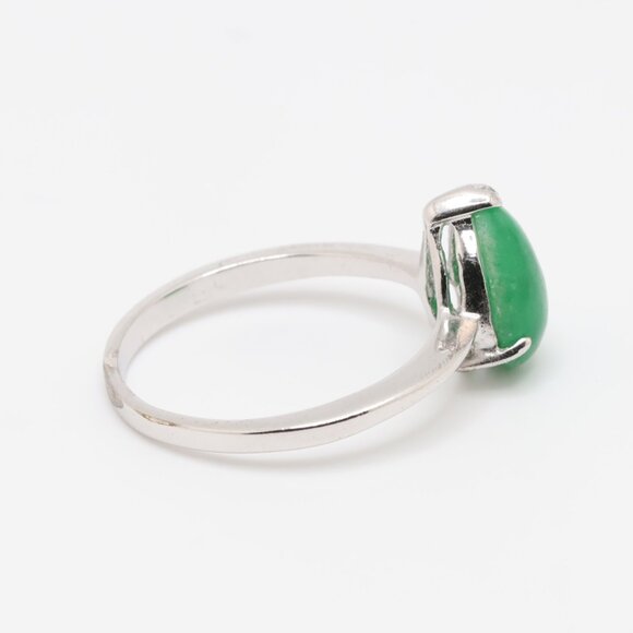 Vintage Sterling Silver Jade Teardrop/Pear Shape Ring - Picture 5 of 9